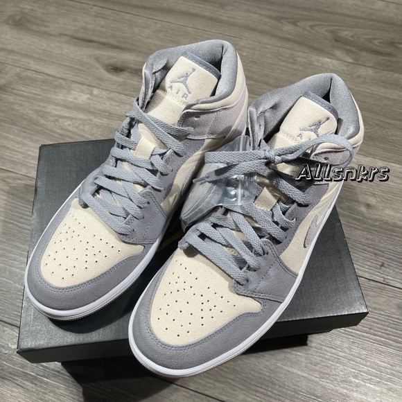 Air Jordan 1 Mid Coconut Milk Men’s - Picture 6 of 10